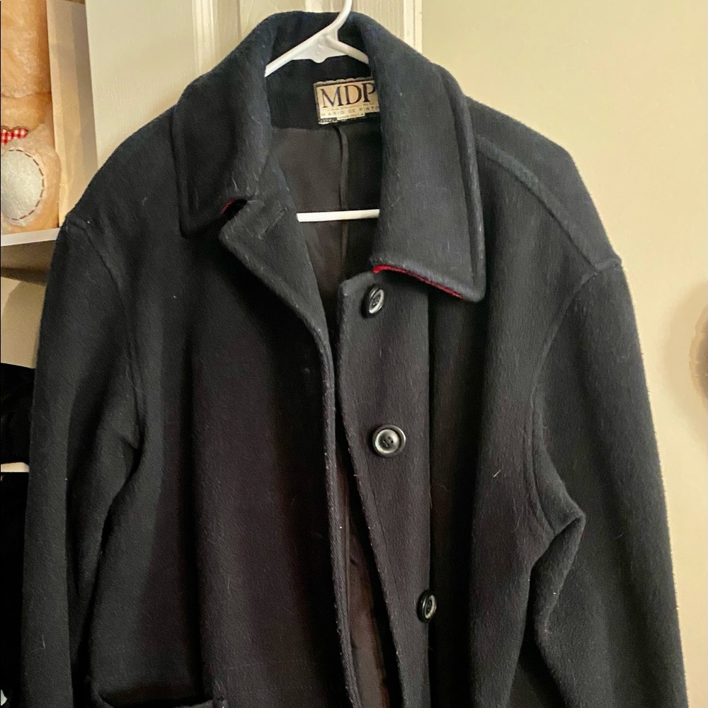 Women’s Winter coat. Size: L. Gently used. Brand: MDP.
